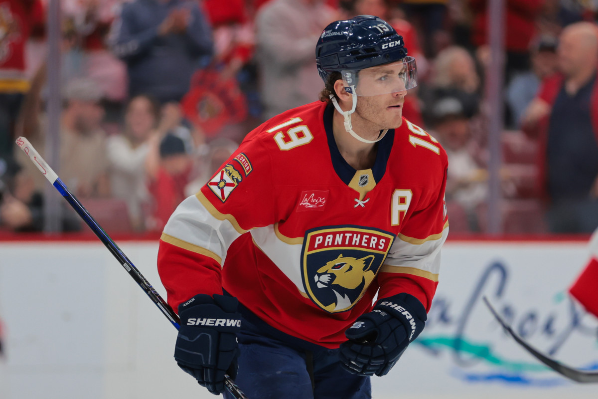 NHL Experts Clash Over Possible Suspension for Panthers' Matthew Tkachuk - Athlon Sports