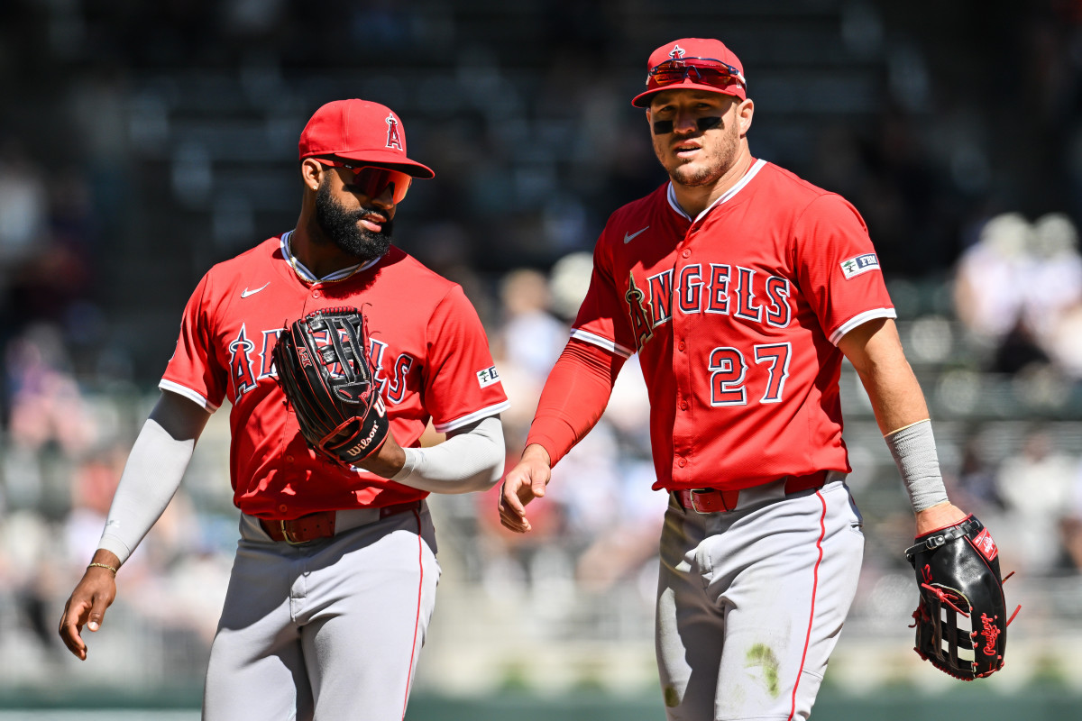 Mike Trout Rumors Swirling After Sudden Exit During Angels-Mariners Game - Athlon Sports