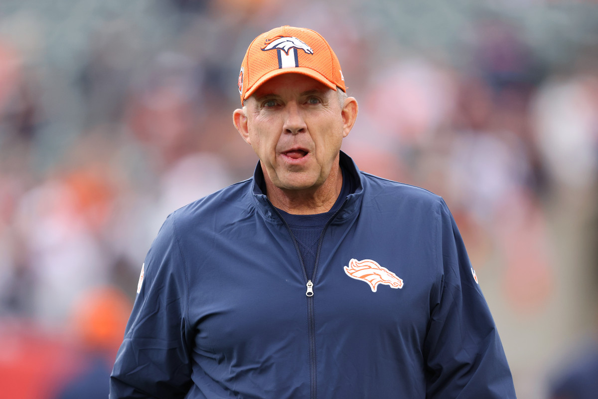Broncos Extend Minicamp Offer To Brother Of 4,700 Yard Back - Athlon Sports