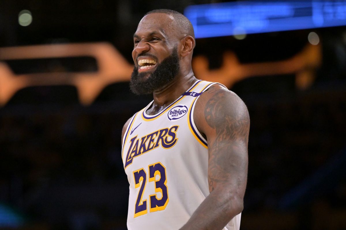Rumored LeBron James Contract Expectation Could Affect the Lakers - Athlon Sports