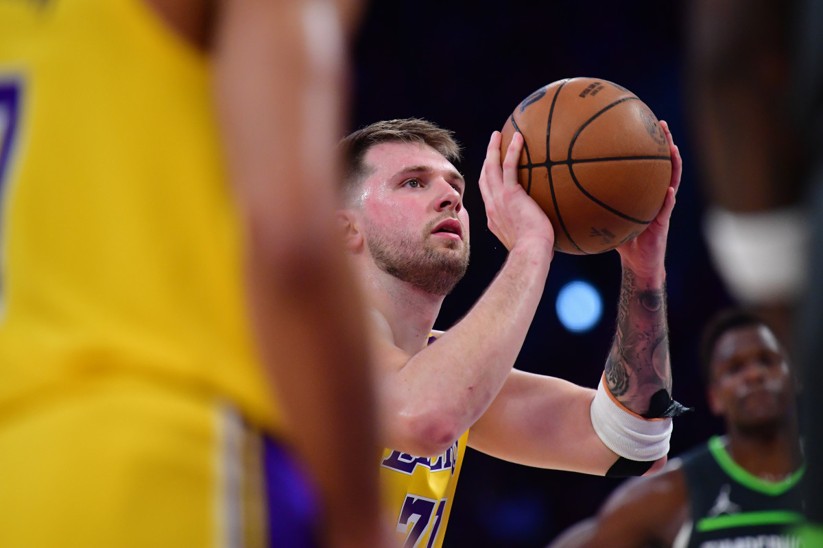 Luka Doncic Makes Honest Admission on Signing Extension With the Lakers - Athlon Sports