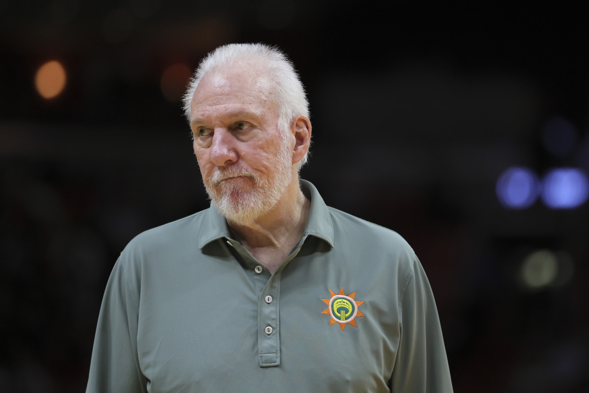 Feb 7, 2024; Miami, Florida, USA; San Antonio Spurs head coach Gregg Popovich looks on against the Miami Heat during the third quarter at Kaseya Center. Mandatory Credit: Sam Navarro-Imagn Images