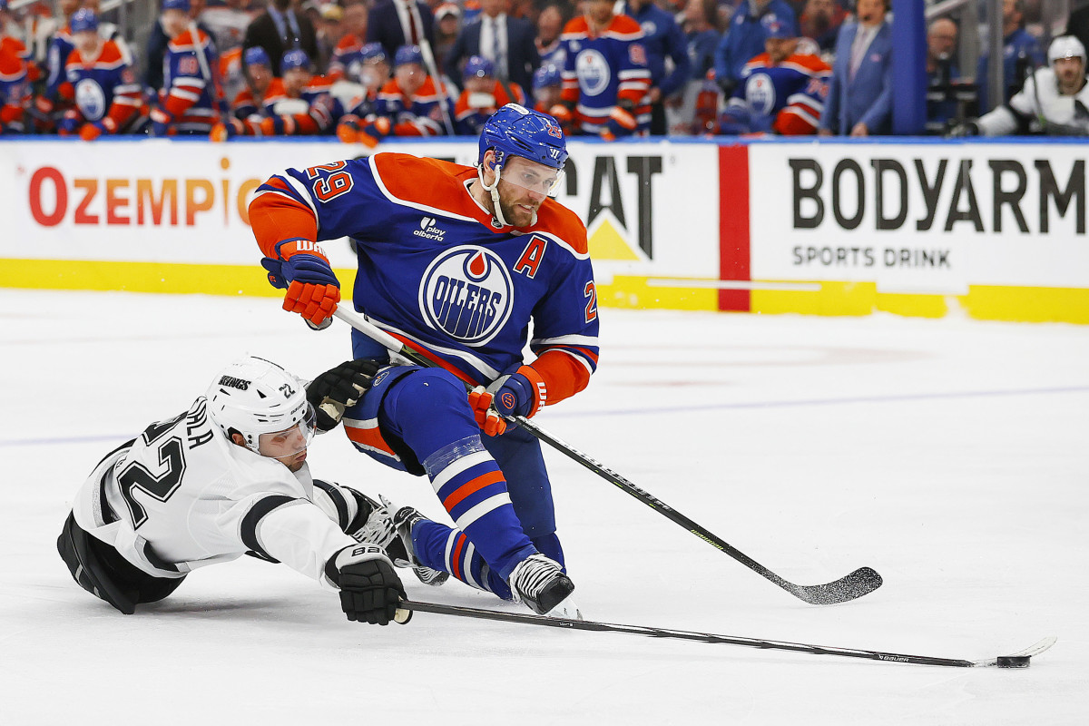 Leon Draisaitl's Simple Two-Word Post After Oilers Beat LA Kings - Athlon  Sports