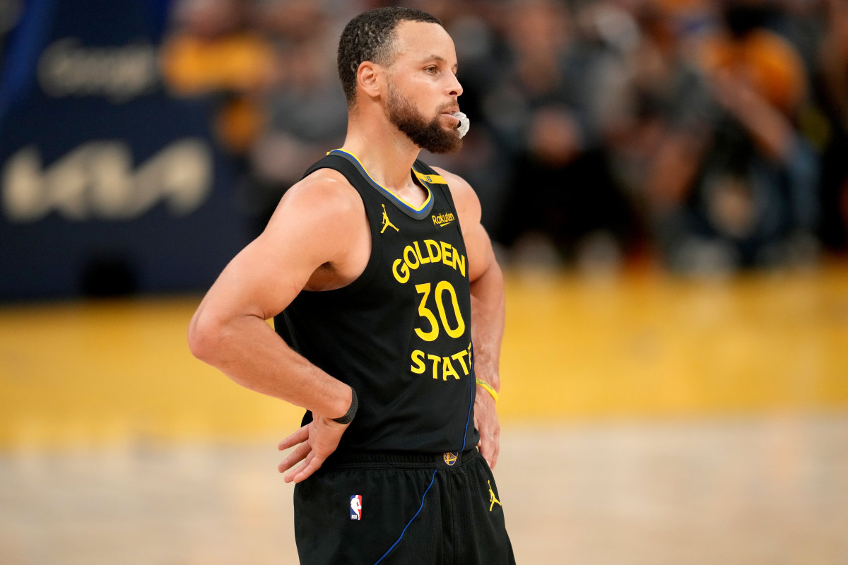 Steph Curry Doesn't Hide Feelings About Rockets Ahead of Game 7  - Athlon Sports