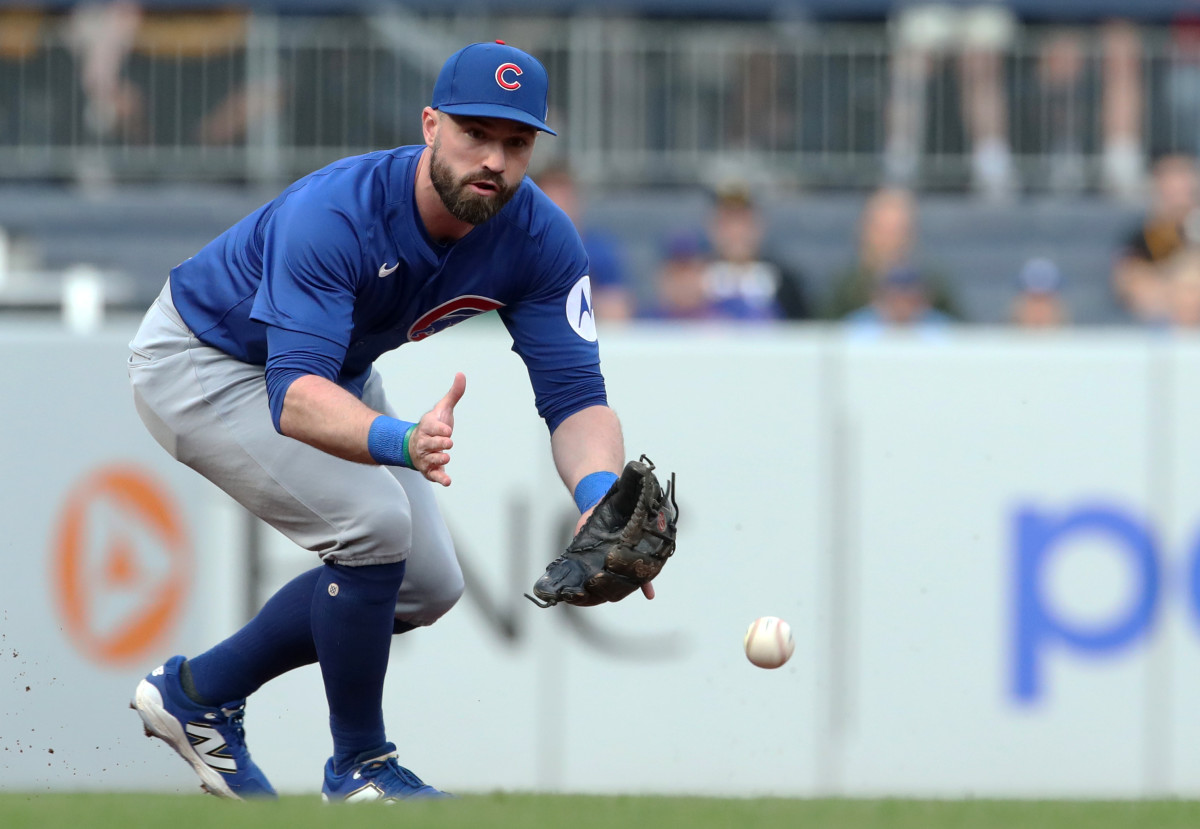 Cubs-Yankees Trade Idea Sends Chicago's Super Utility Man to Replace Jazz Chisholm Jr. - Athlon Sports