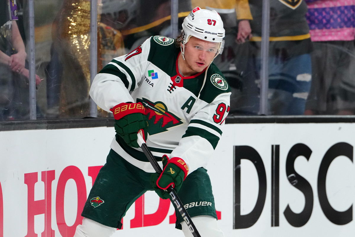 Wild's Kirill Kaprizov Sends 'Love' Message Before Contract Year - Athlon Sports