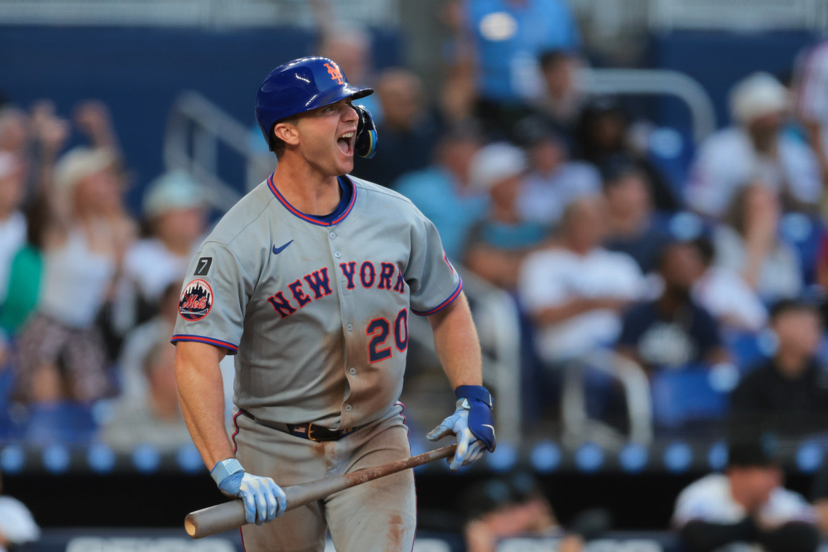 Mets Facing $100 Million Pete Alonso Dilemma After ESPN Prediction - Athlon  Sports