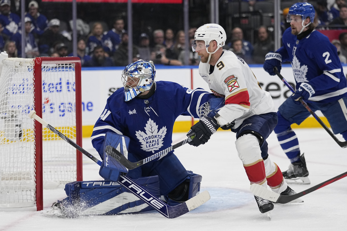 Maple Leafs Coach Responds to NHL's Decision on Panthers' Sam Bennett - Athlon Sports