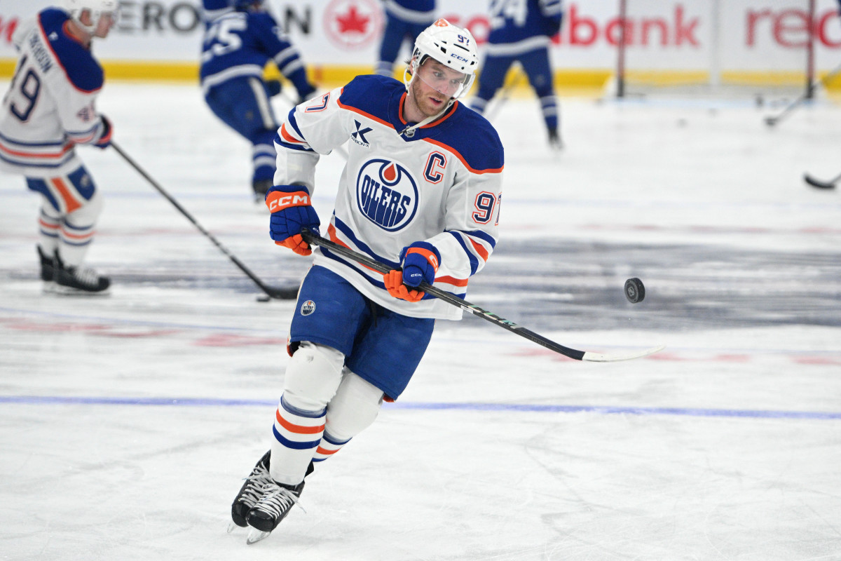 Oilers React to Historic Connor McDavid News on Tuesday - Athlon Sports