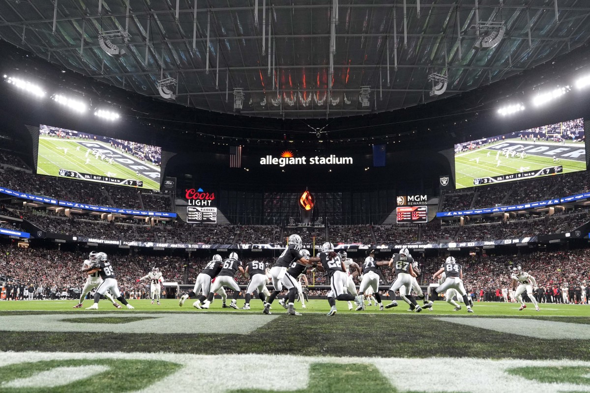 Ex-Raiders QB Earns Tryout With Broncos - Athlon Sports