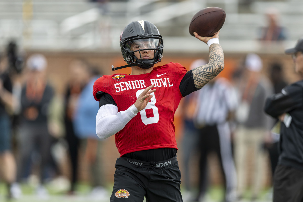 Dillon Gabriel Predicted to Lose Browns Starting QB Job to Surprising Player - Athlon Sports