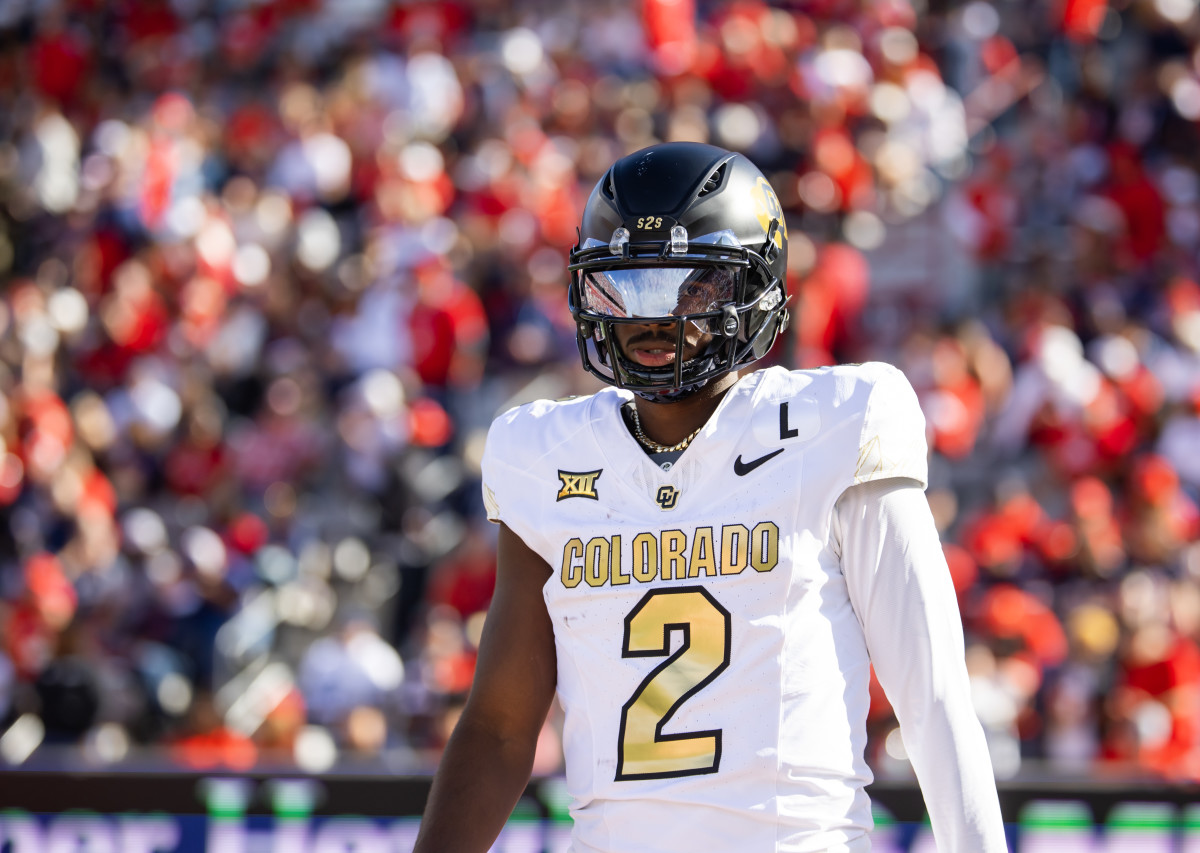 NFL Legend's Son Sends Shedeur Sanders Advice - Athlon Sports
