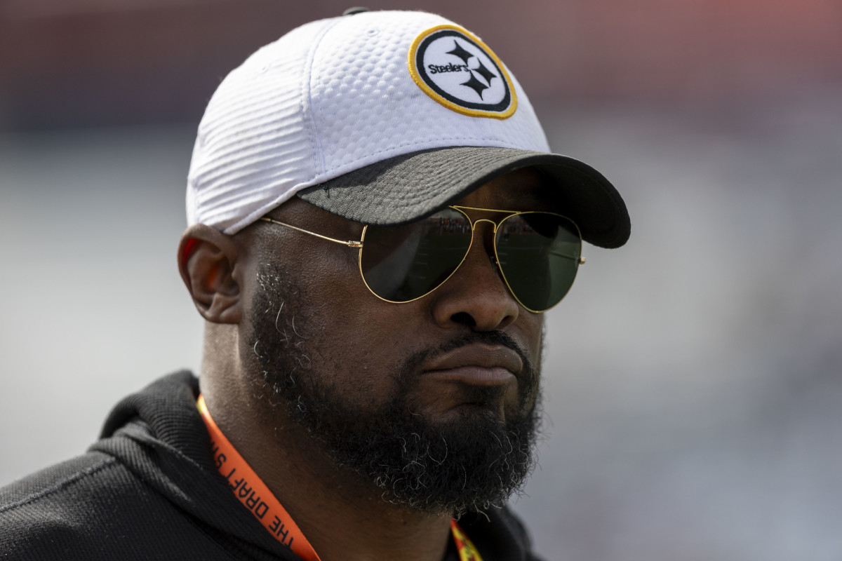 Steelers Trade Playmaker to the Cowboys - Athlon Sports