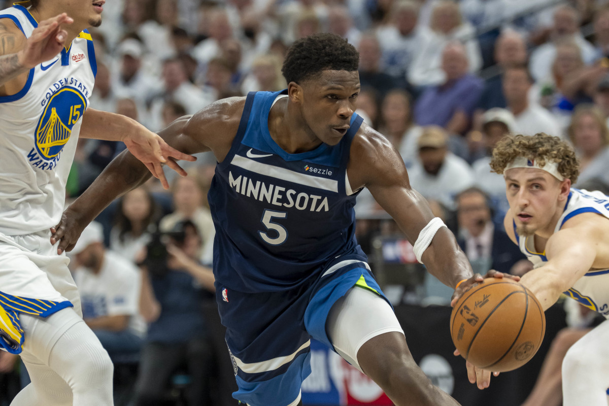 Anthony Edwards’ Interaction With NFL Legend After Timberwolves Game is Turning Heads - Athlon Sports