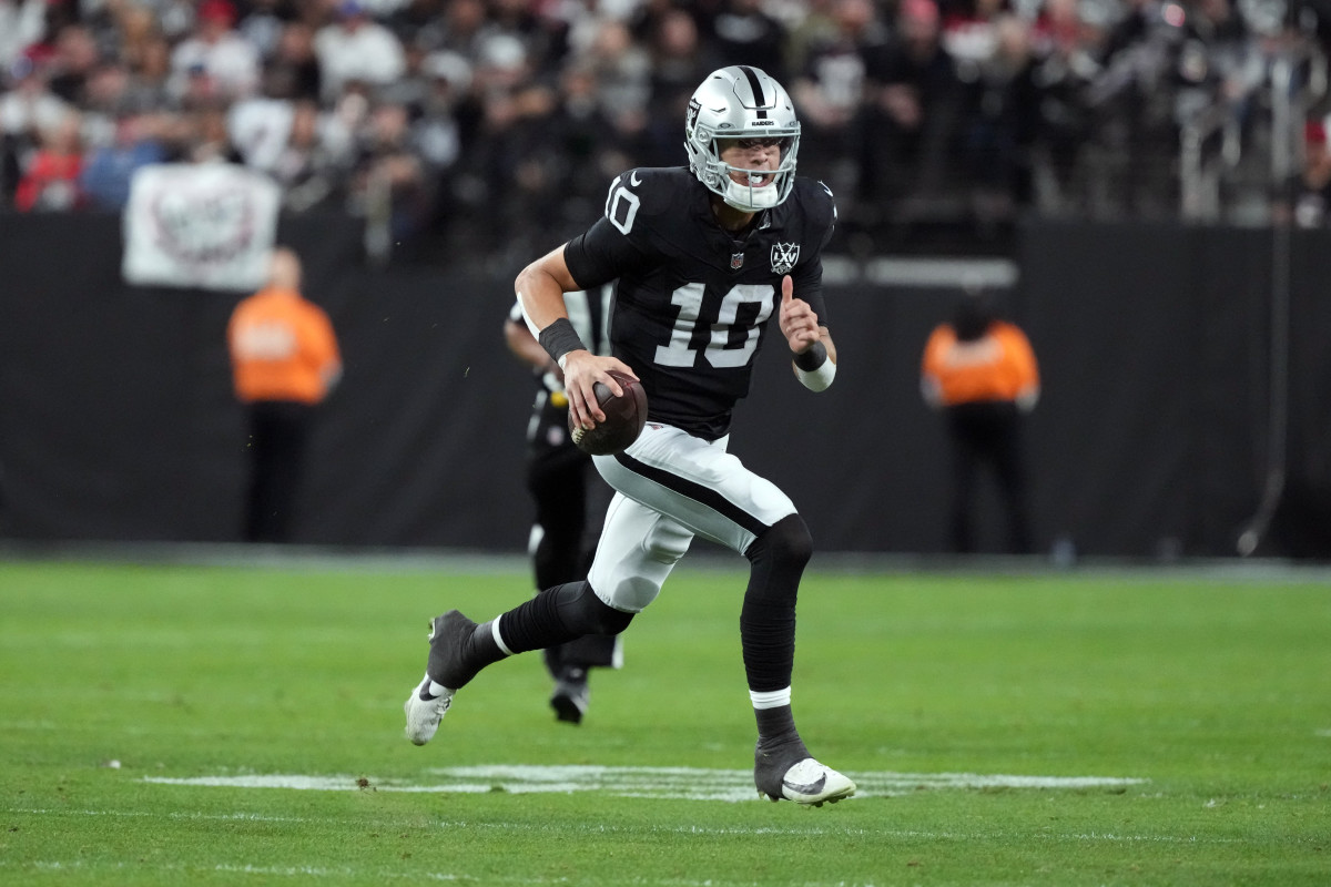 Broncos Make Quarterback Decision Ahead of Minicamp - Athlon Sports