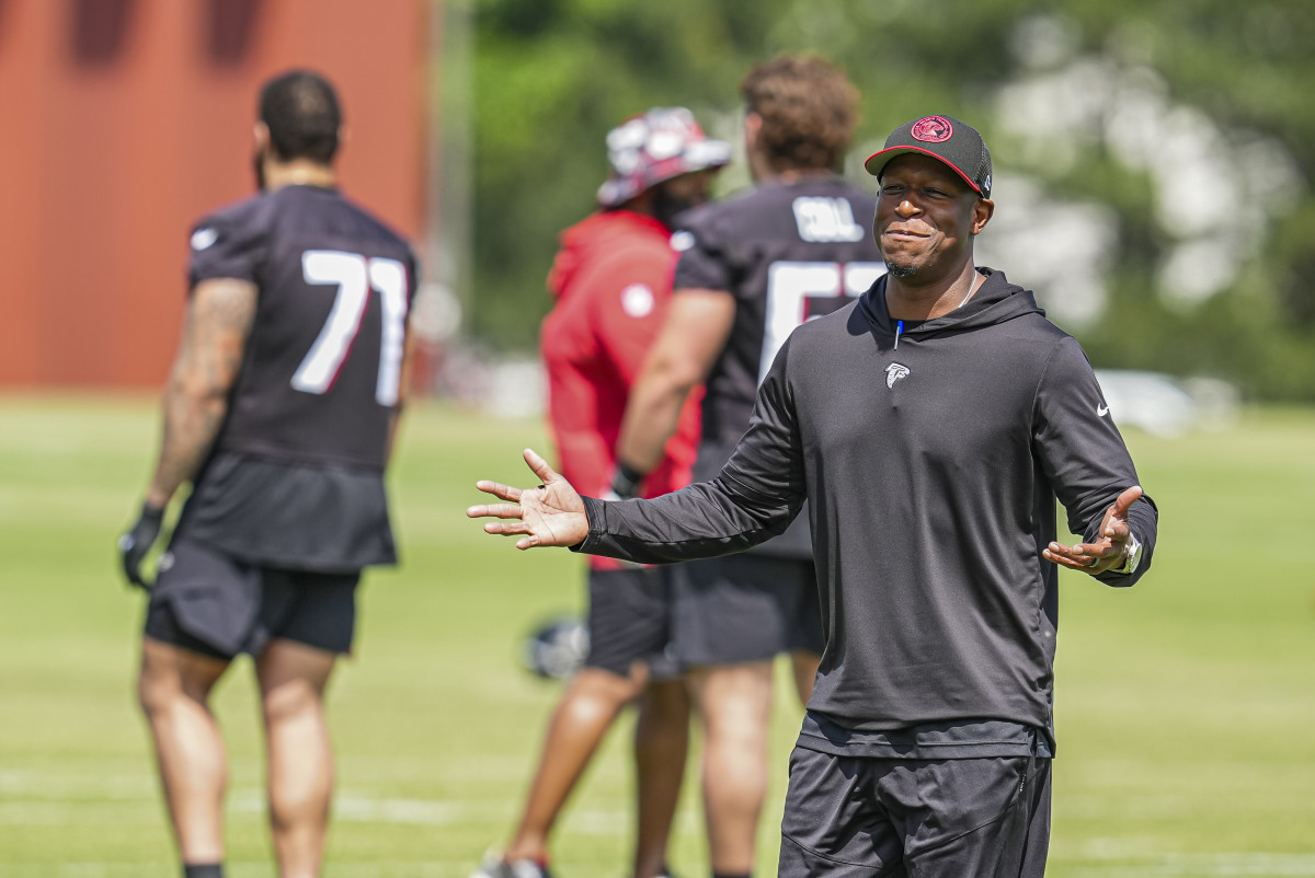 One Common Theme Among Atlanta Falcons Rookie Mini-Camp Attendees - Athlon Sports