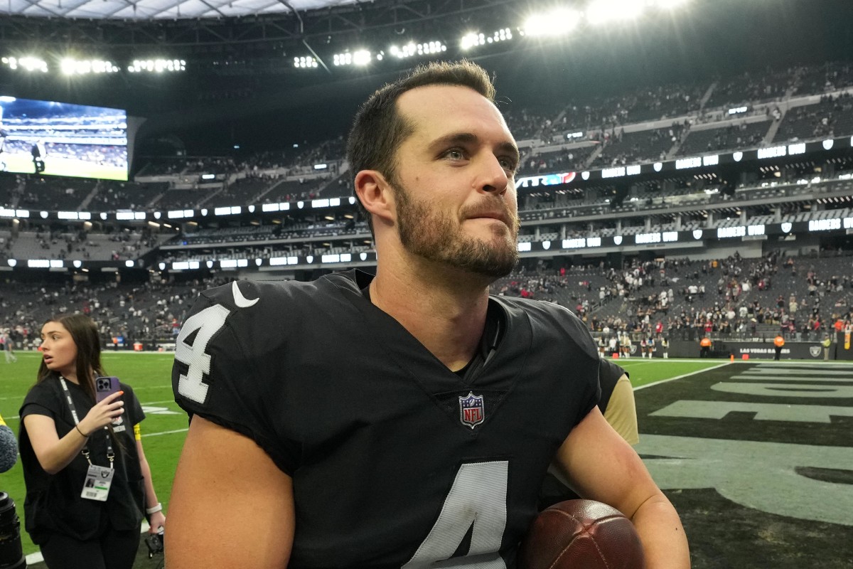 Former Las Vegas Raiders QB Derek Carr.