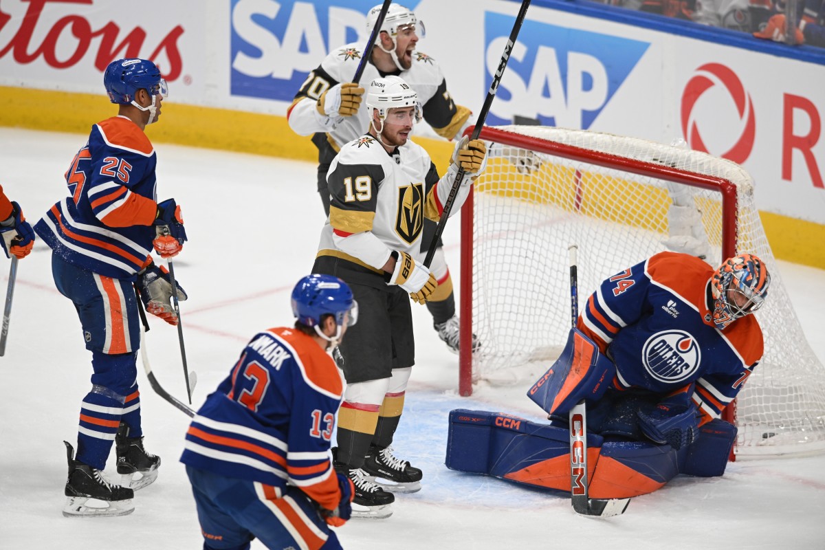 Golden Knights' Reilly Smith Sends Message on Game-Winning Goal vs Oilers - Athlon Sports