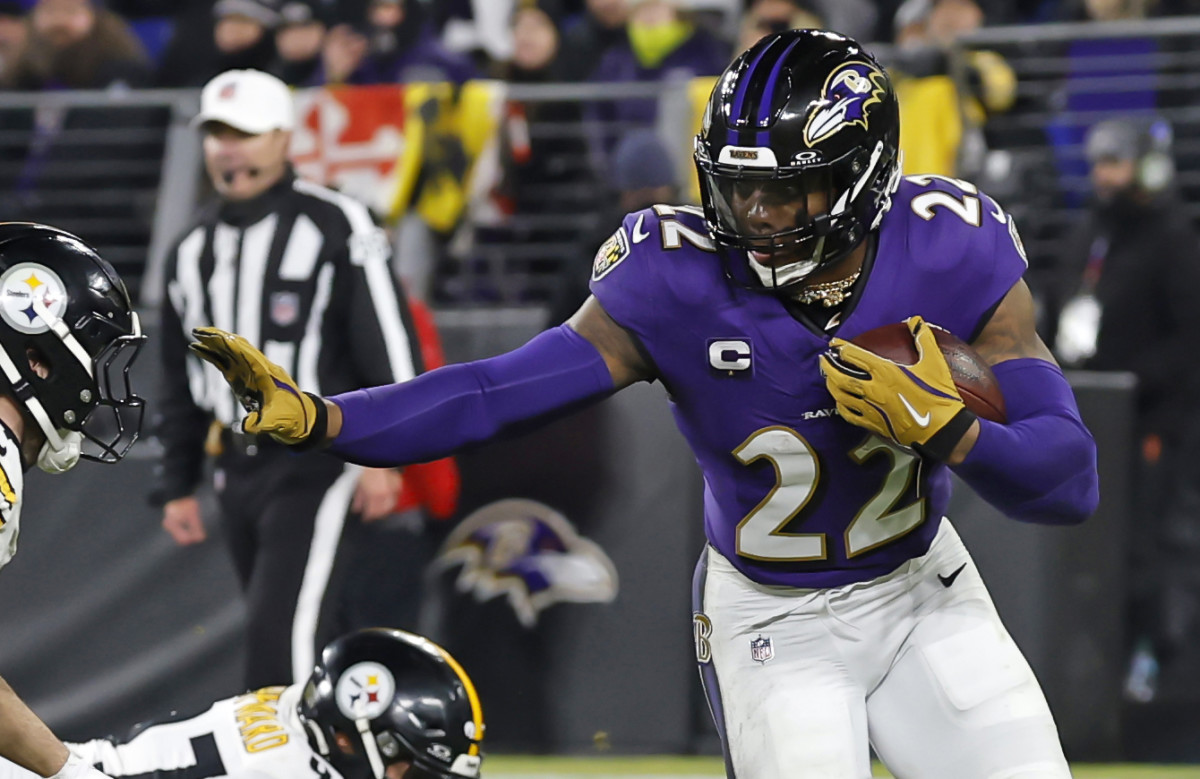 Baltimore Ravens Can Poke Fun At Pittsburgh Steelers Moves for One Major Reason - Athlon Sports