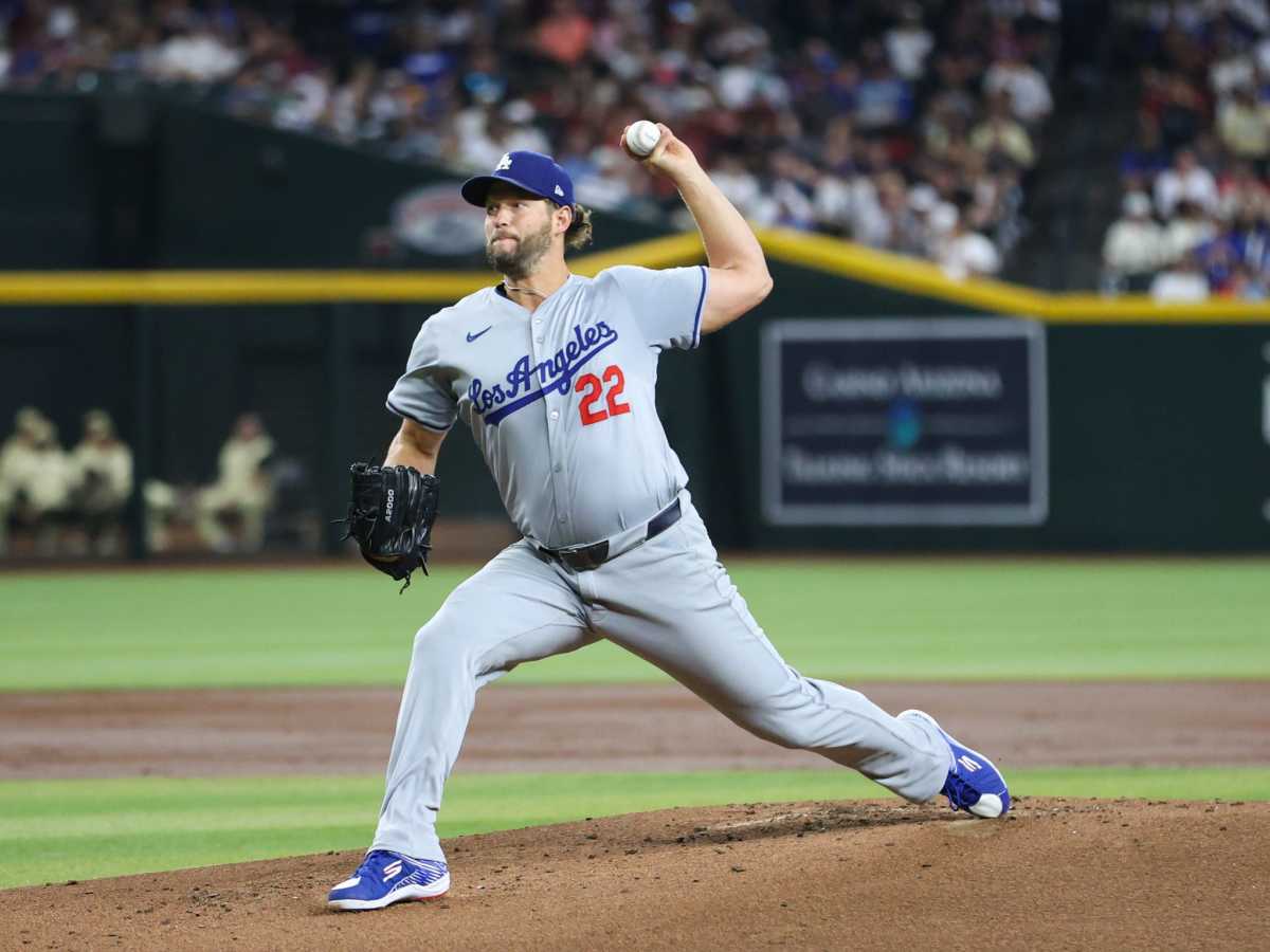 MLB Reacts to Clayton Kershaw's Return to Los Angeles Dodgers - Athlon  Sports