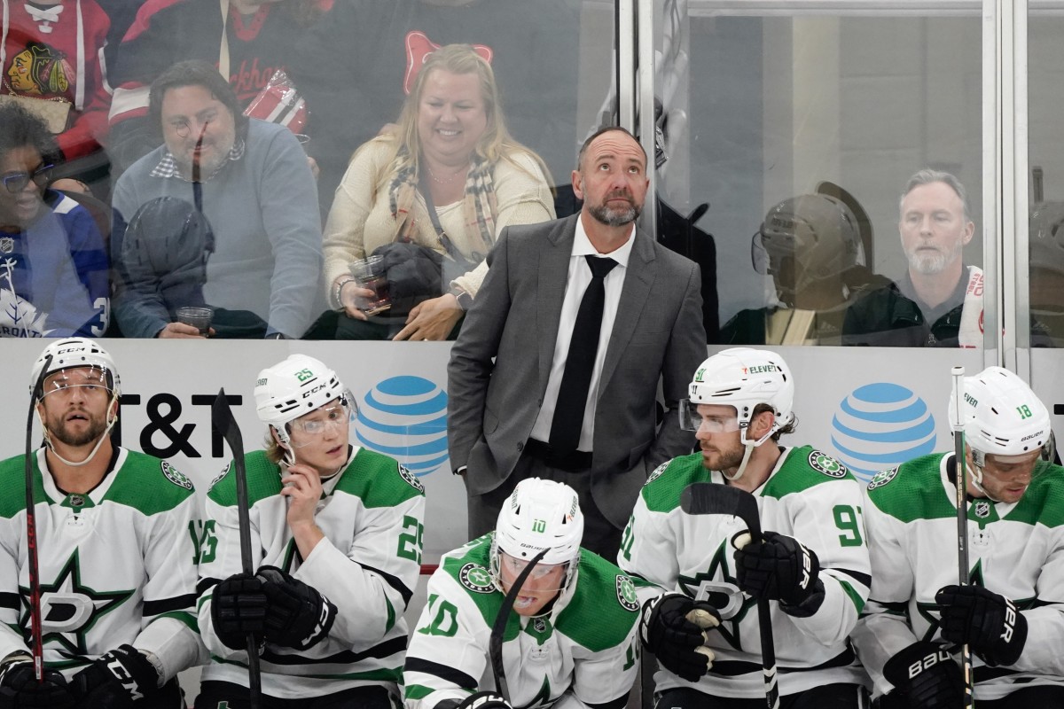 Stars Releases Statement After Shocking Firing of Peter DeBoer - Athlon Sports