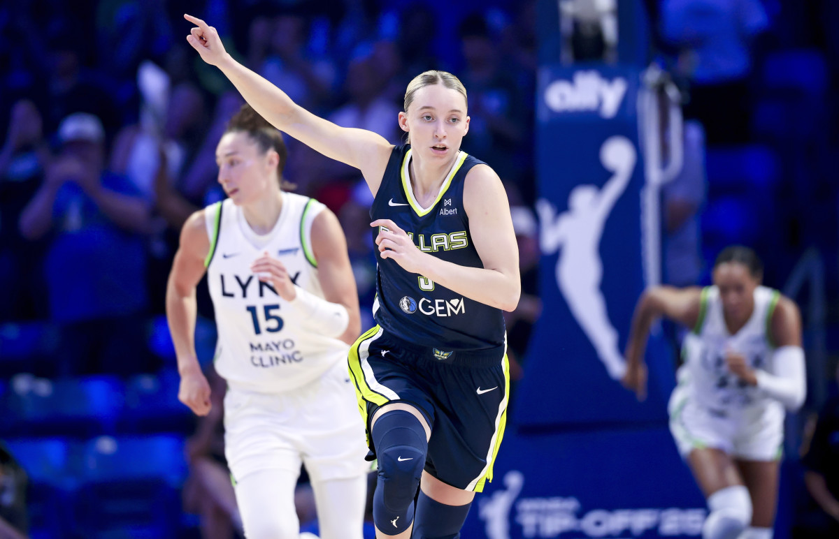 Dallas Wings guard Paige Bueckers (5) reacts after scoring
