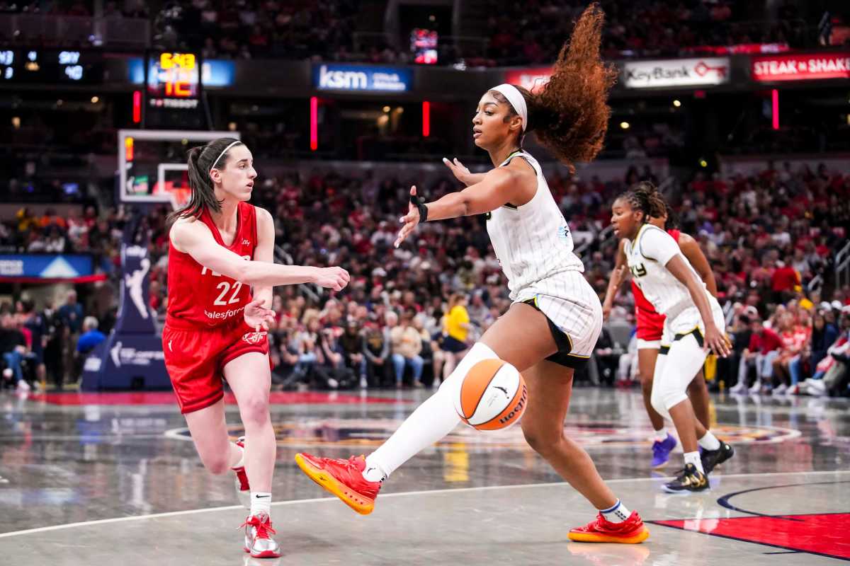 Ref Makes Announcement on Caitlin Clark's Flagrant Foul on Angel Reese -  Athlon Sports