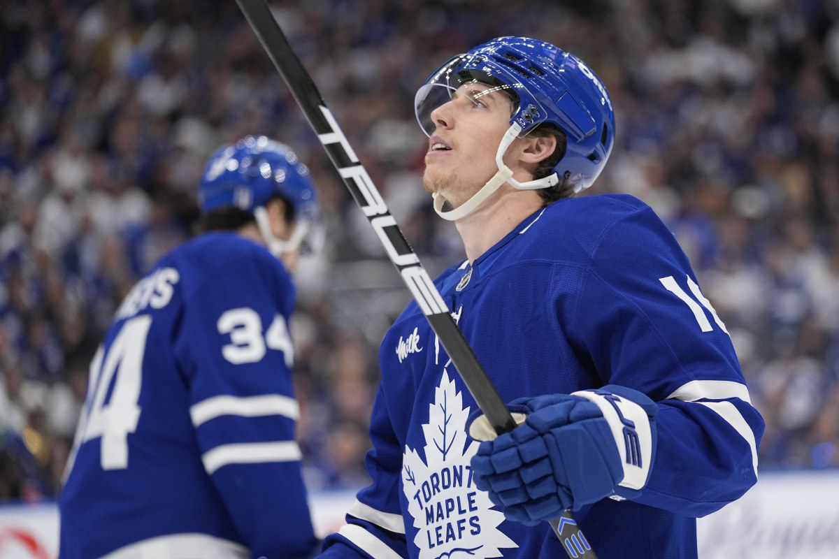 Auston Matthews' Answer to Mitch Marner's Future with Maple Leafs - Athlon Sports