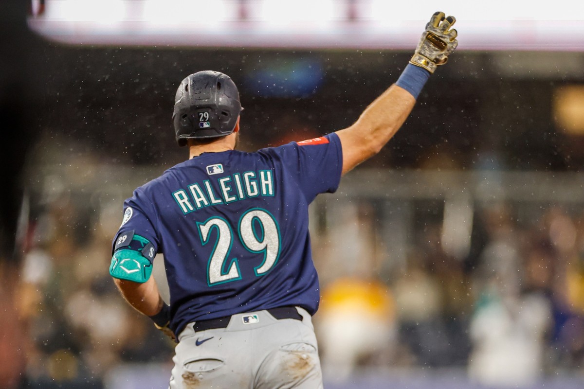MLB Sends Cal Raleigh Message After Red Sox Shutout - Athlon Sports