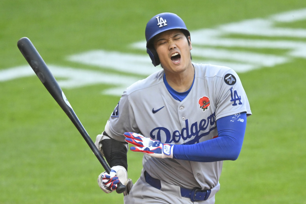 Fans Notice the Same Thing About Shohei Ohtani After Dodgers Surprise - Athlon Sports
