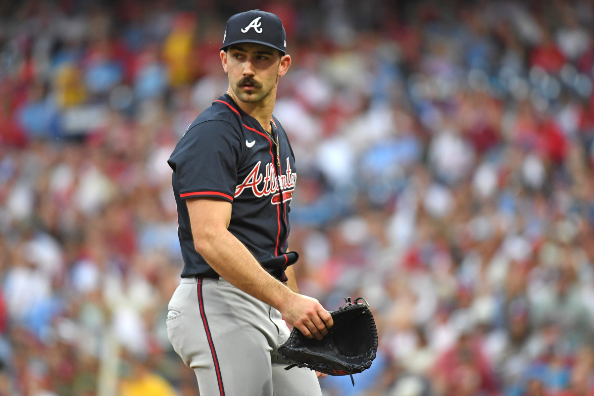 Atlanta Braves pitcher Spencer Strider (99)