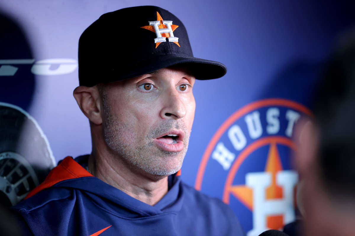 Astros Make Move Immediately After Twins Game - Athlon Sports