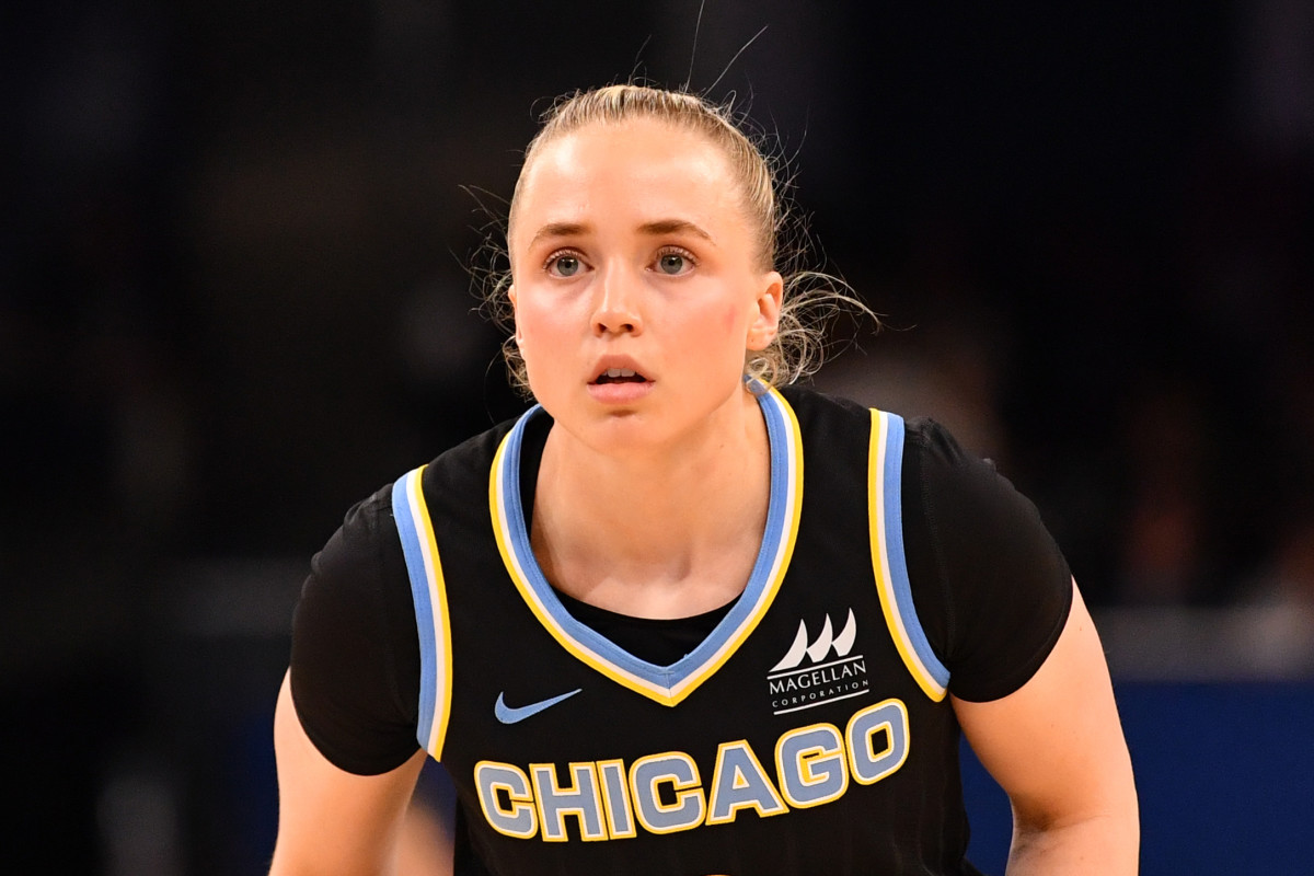 Hailey Van Lith Gets Strong Message From Boyfriend Amid Rookie Season - Athlon Sports