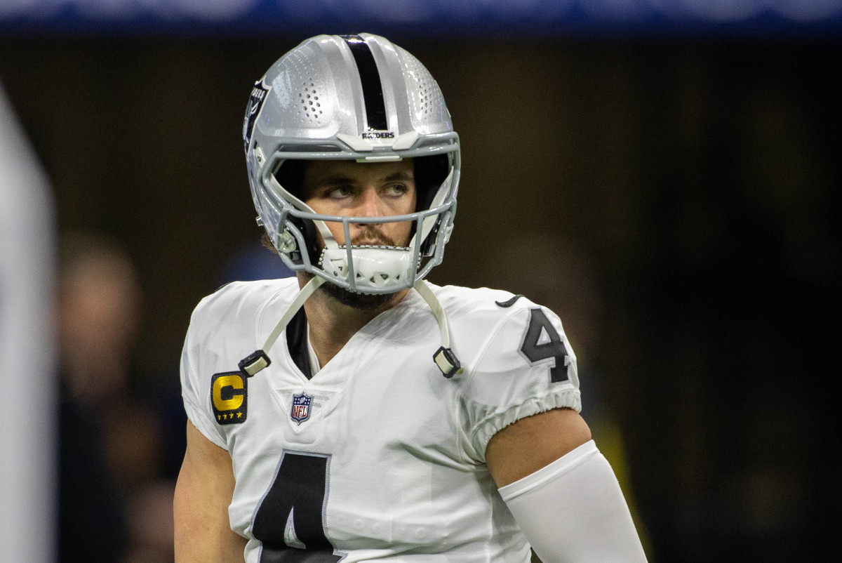 Ex-Raiders QB Derek Carr Explains Retirement Decision - Athlon Sports