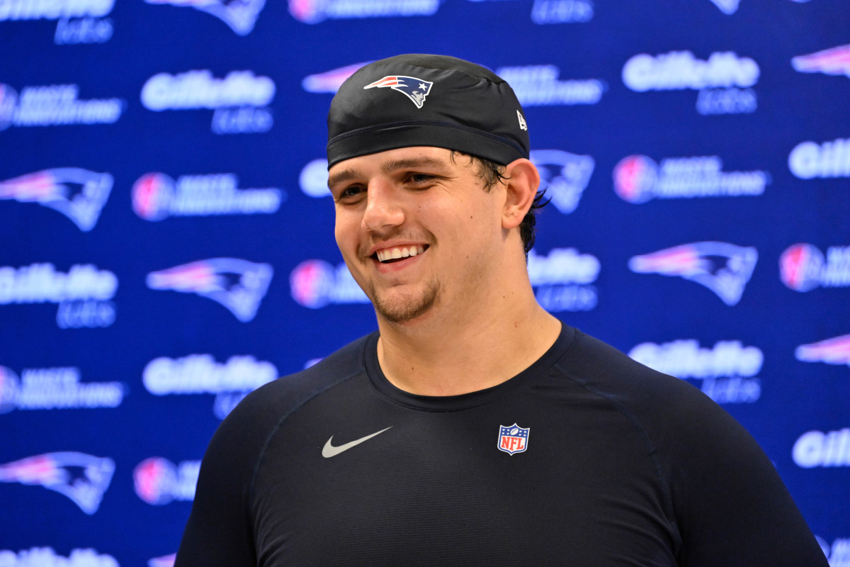 NFL Legend Gives Strong Advice to Patriots’ Will Campbell - Athlon Sports