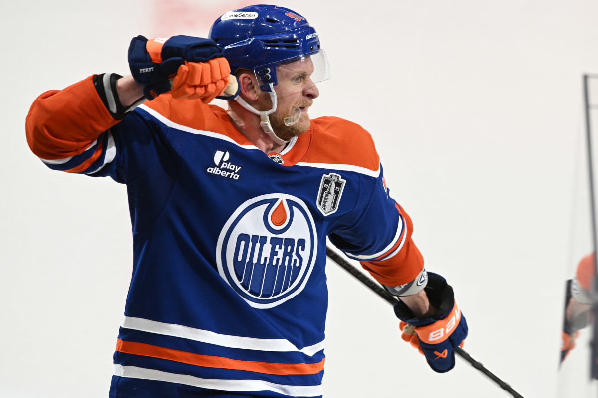 Oilers Players Credit Corey Perry’s Speech for Sparking Game 4 Comeback Win - Athlon Sports