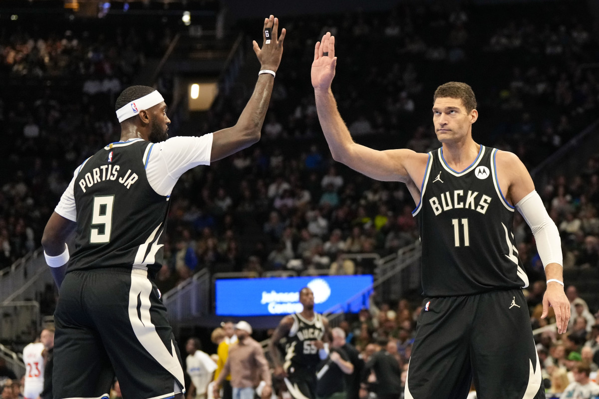 NBA Insider Details What to Monitor For the Bucks - Athlon Sports