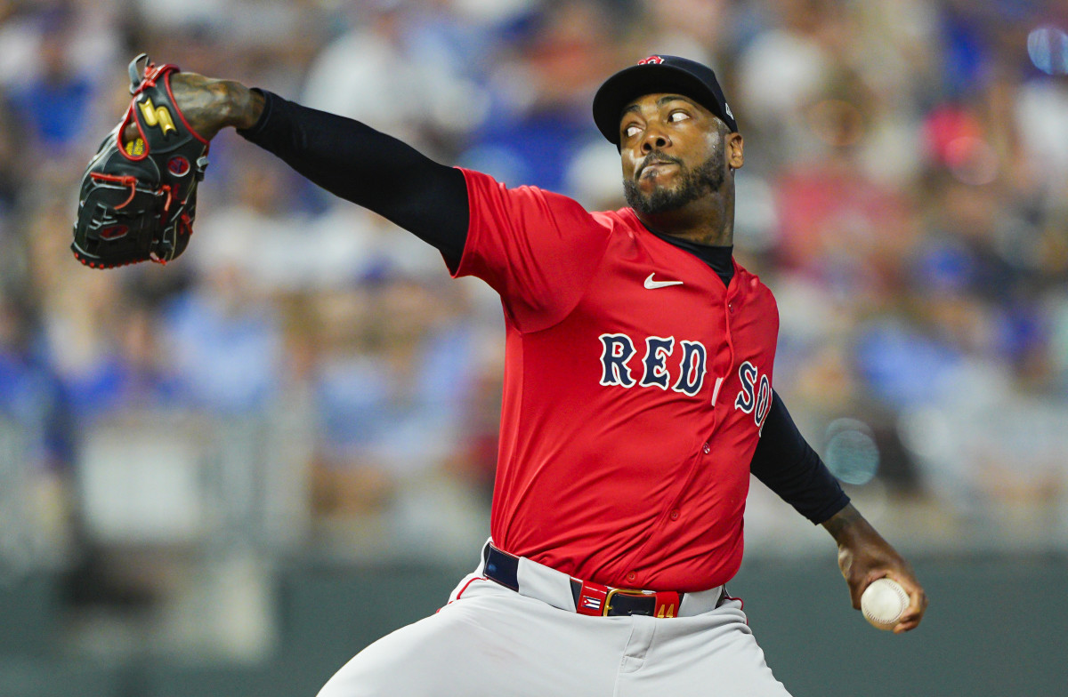 Red Sox Trade Pitch Sends All-Star Closer to Mets - Athlon Sports