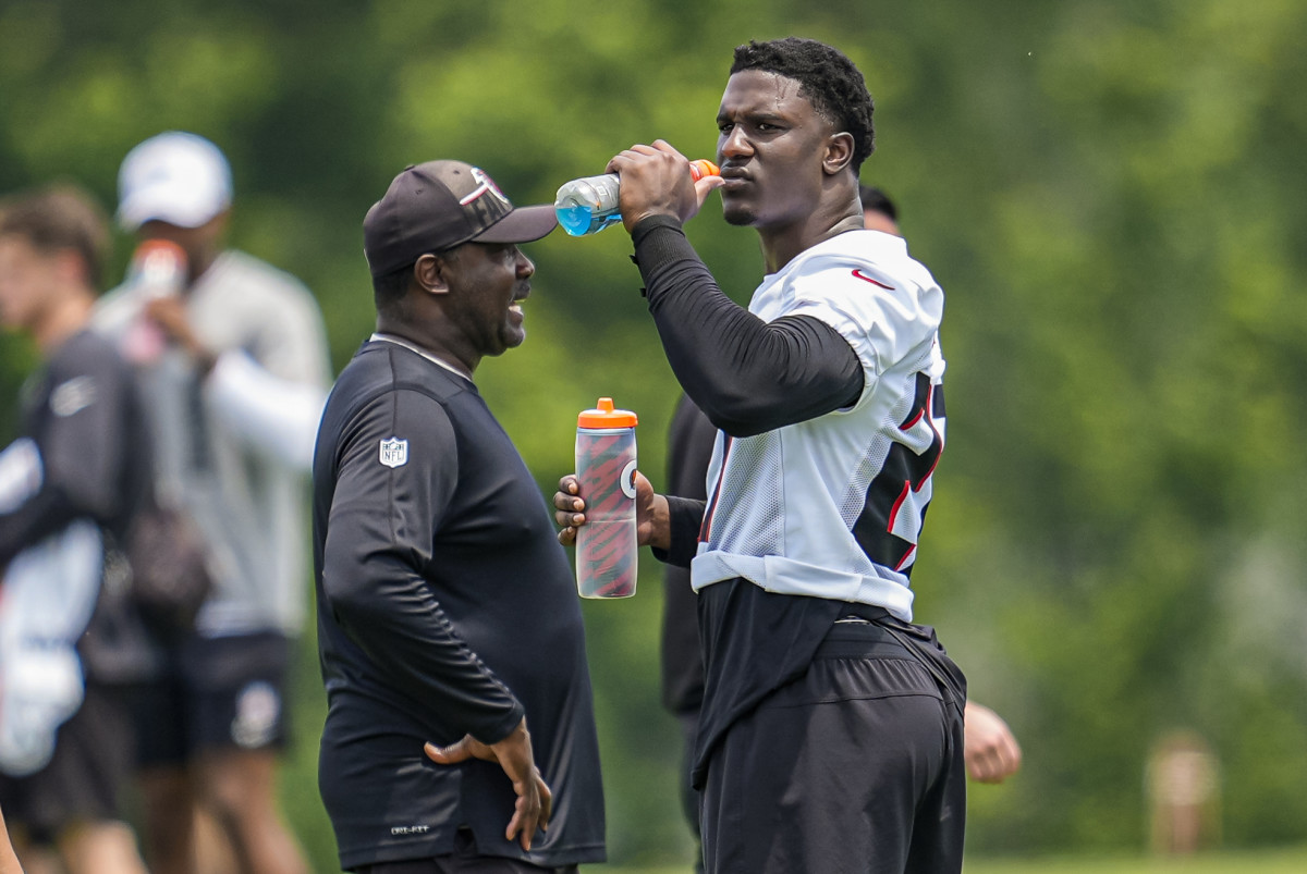 Character Validation Underway For James Pearce Jr. In Atlanta - Athlon Sports