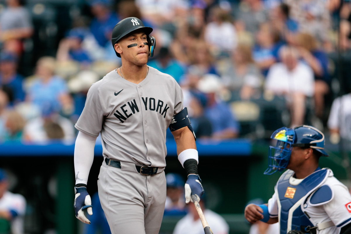 Aaron Judge's Troubling Plate Trend Bad News for Yankees - Athlon Sports