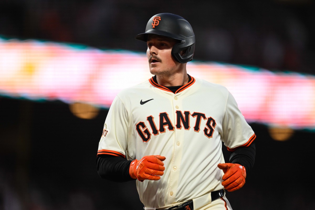 Giants Receive Matt Chapman News After Eight Straight Missed Games