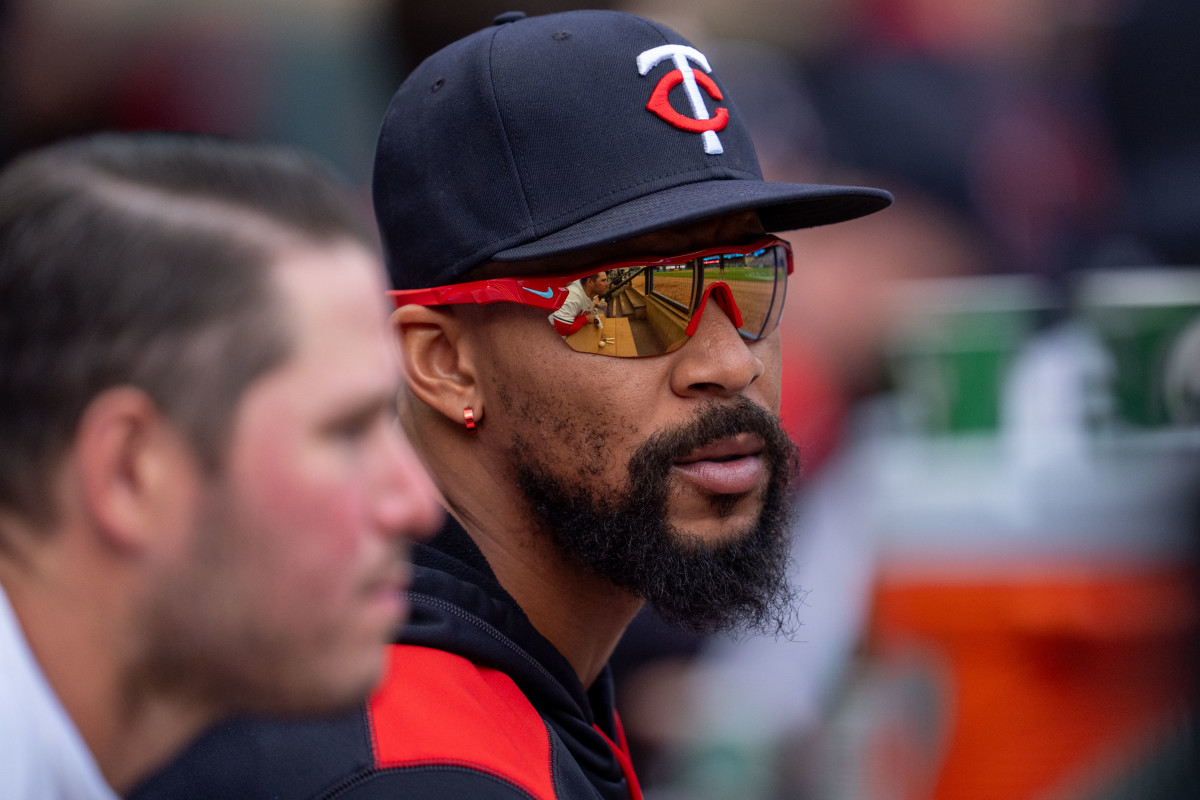 Twins Announce Byron Buxton News After Leaving Astros Game - Athlon Sports