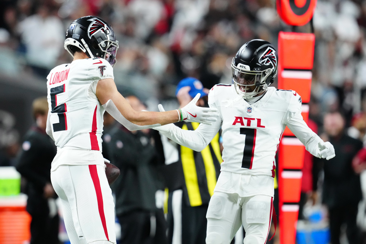 Atlanta Falcons WRs Darnell Mooney And Ray-Ray McCloud Poised To Have A Breakout Season - Athlon Sports