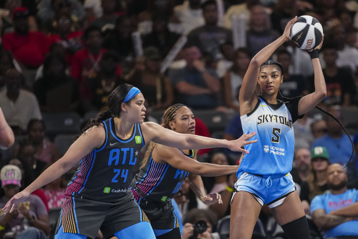 2 Defensive Rebounders Better Than Chicago Sky's Angel Reese - Athlon Sports