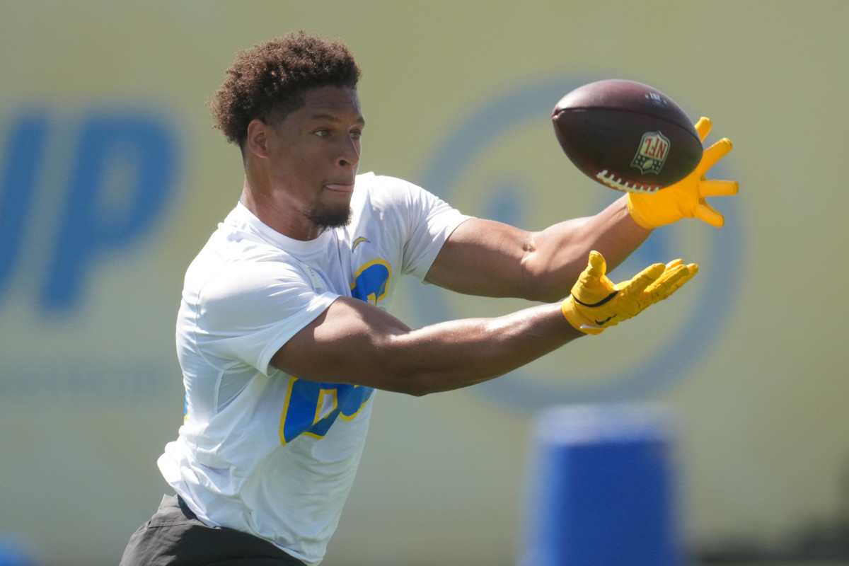 Chargers Rookie TE Turning Heads Early on in Offseason - Athlon Sports
