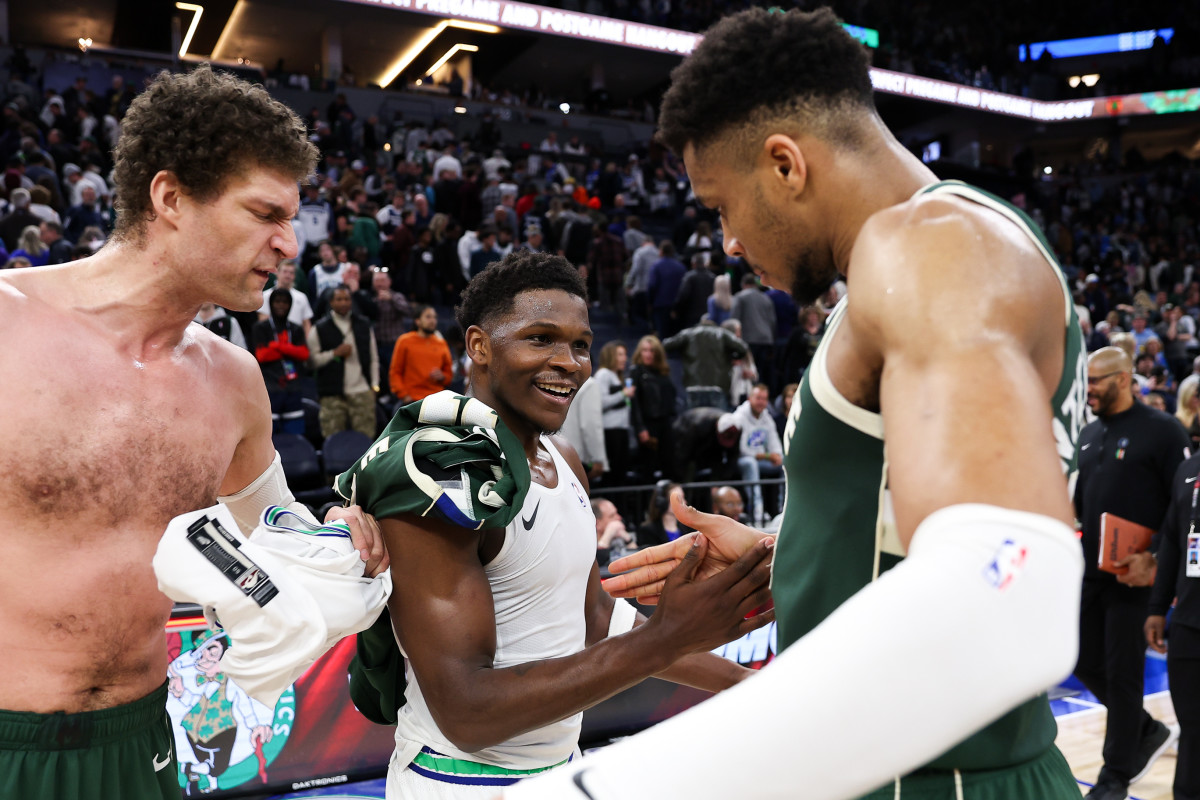 Giannis Antetokounmpo Admits Anthony Edwards Is His Favorite Player In The NBA - Athlon Sports