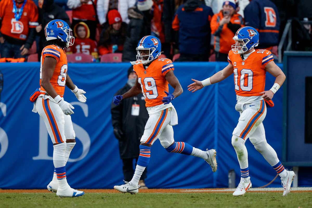 Broncos' WR Reveals Where Things Stand With Bo Nix - Athlon Sports