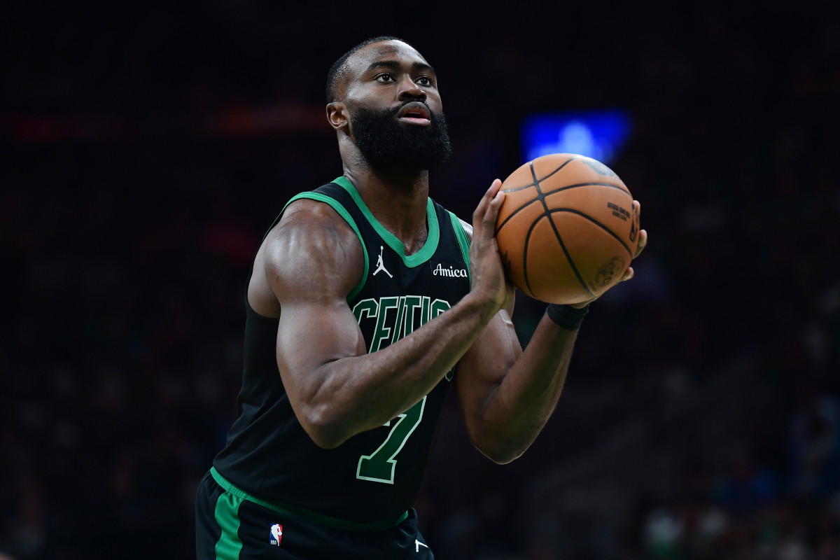 Celtics' Jaylen Brown Move Would Come Down to 2 'Interesting' Suitors - Athlon Sports