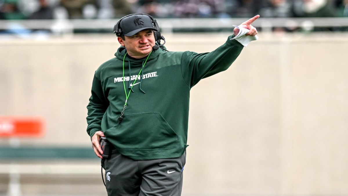 Michigan State's head coach Jonathan Smith.