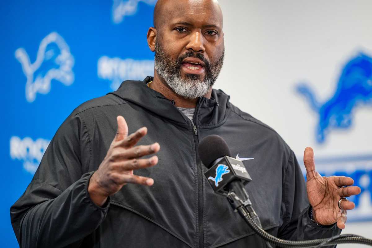 Detroit Lions Predicted to Make Move for Kayvon Thibodeaux - Athlon Sports